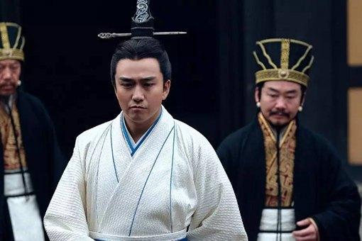 杨修之死的原因，杨修之死的原因总结500（杨修并非死于自作聪明）