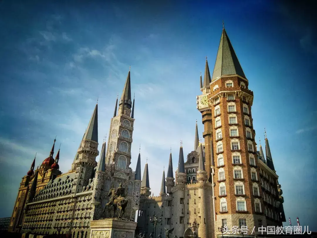 楚雨荨的学校（最骚大学校园排行榜）