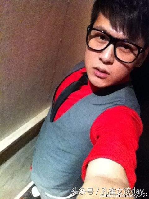 张馨予为什么名声不好，张馨予怎么出名的（张馨予各段恋情回顾）