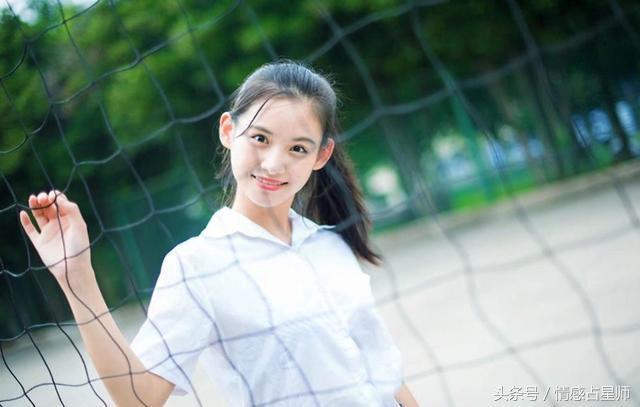 藕断丝连什么意思，藕断丝连什么意思解释（分手后为什么会藕断丝连）