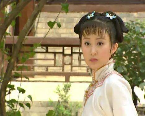 孔雀东南飞打一字，孔雀东南飞打一字谜（一首诗藏了十六个爱情故事）