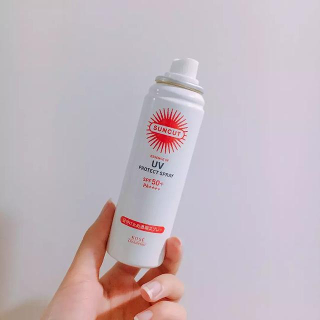 兰蔻抗御防晒bb霜怎么样，兰蔻BB防晒霜（这些好用的防晒、口红、护手霜）