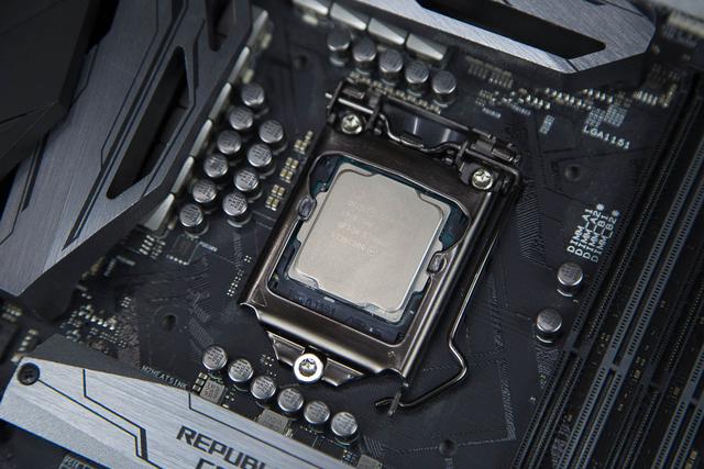 华硕GTX1080功耗是多少，exynos1080功耗（M10H+GTX）