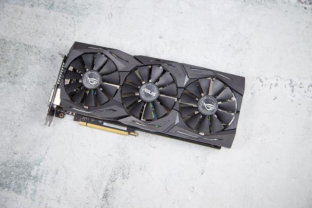 华硕GTX1080功耗是多少，exynos1080功耗（M10H+GTX）