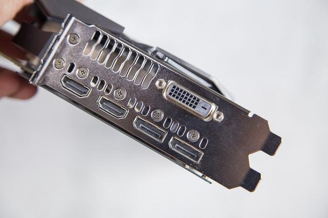 华硕GTX1080功耗是多少，exynos1080功耗（M10H+GTX）