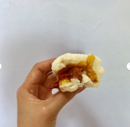 经典广式叉烧包的做法，广式叉烧包的正宗做法视频（红人说——教你做早茶必备之正宗广式叉烧包）