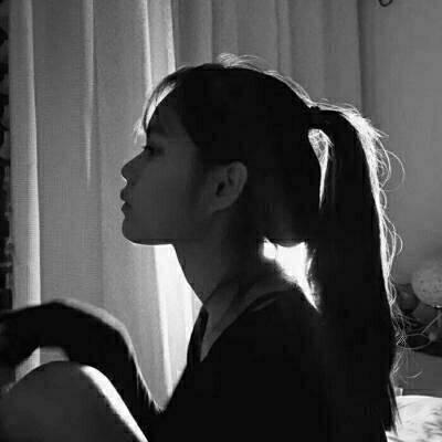 霸气头像 女生，女生超拽霸气头像（女生微信头像霸气一点拽一点）