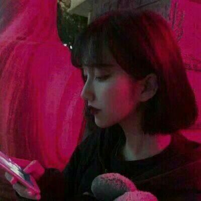 霸气头像 女生，女生超拽霸气头像（女生微信头像霸气一点拽一点）