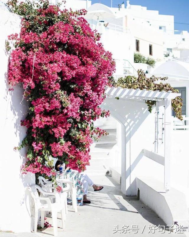 给女朋友的空间留言，适合给女朋友空间留言的短句（适合发给女朋友的甜蜜说说短语）