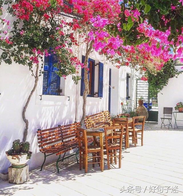 给女朋友的空间留言，适合给女朋友空间留言的短句（适合发给女朋友的甜蜜说说短语）