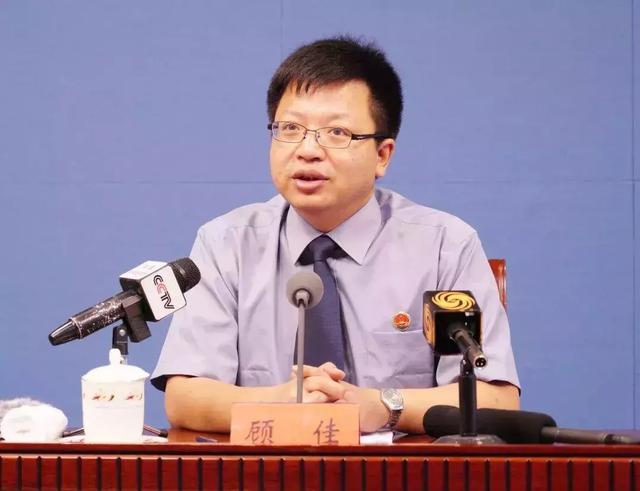 抢帽子是什么意思,期货抢帽子是什么意思(检察官揭露“抢帽子”交易真相) 抢帽子是什么意思,期货抢帽子是什么意思(检察官揭露“抢帽子”交易真相)