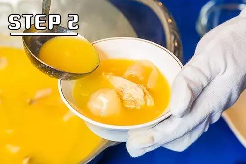 鹊鸲飞来了有什么寓意，喜鹊飞身上来象征着什么（魔都首家“点心火锅”开业）