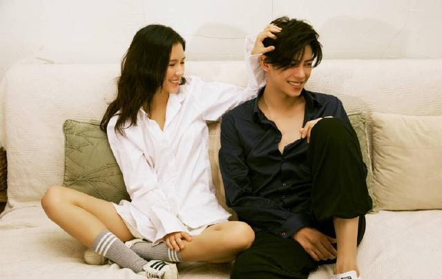 据说张予曦是和陈柏融通过拍摄《亲爱的公主病》而产生好感成为恋人