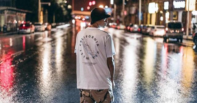 闷骚型的男人性格特点，闷骚男的五大特征（闷骚型男的4大特征）