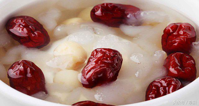 美容养颜的菜谱大全，美容养颜的菜谱大全图片（女性美容养颜食谱大全）