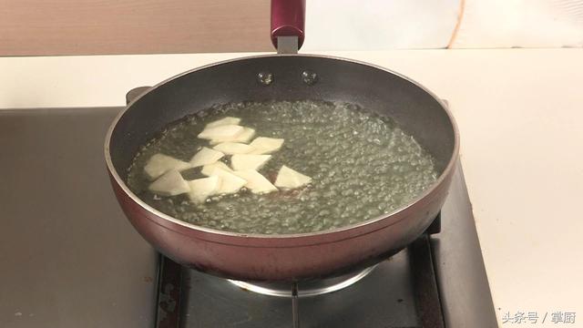 团鱼怎么做才好吃，甲鱼怎么做法好吃（妈妈做的菜就是好吃）