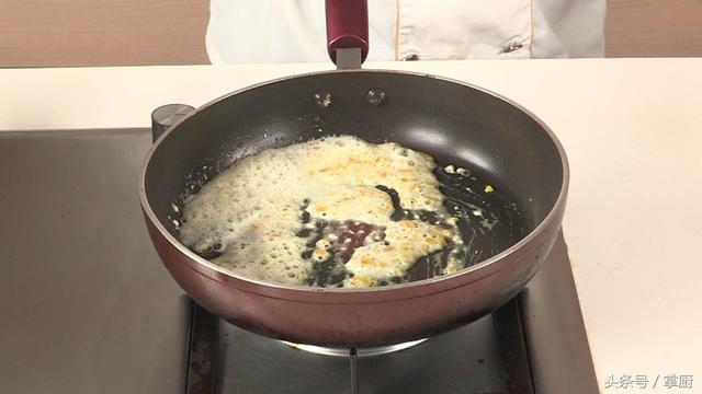 团鱼怎么做才好吃，甲鱼怎么做法好吃（妈妈做的菜就是好吃）