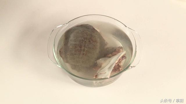 团鱼怎么做才好吃，甲鱼怎么做法好吃（妈妈做的菜就是好吃）