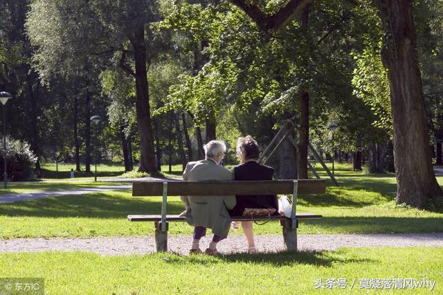 孔子关于孝敬父母的名言，孔子说的孝亲敬老的名言（侍奉父母难在永远保持和颜悦色）