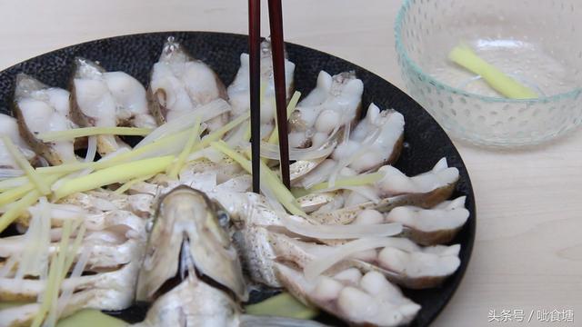 清蒸武昌鱼的做法，清蒸武昌鱼的做法大全视频（清蒸武昌鱼居然可以做的这么漂亮）