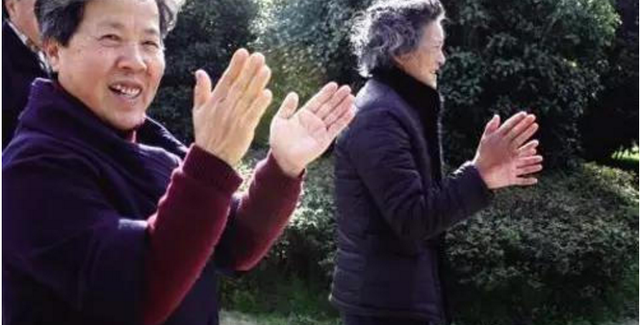 每天拍手有什么好处，每天拍手有什么好处和坏处（每天“拍手走”10分钟）