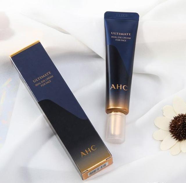 小棕瓶15ml眼霜专柜价，白毒去皱多少钱一针（我就不信你一款都没用过）