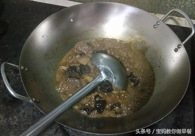 杭椒炒肉的做法，杭椒炒肉做法图解（一道胃口大开的菜-杭椒炒肉）