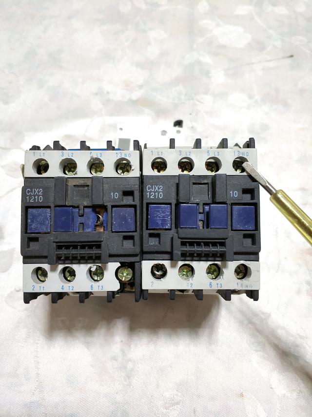 交流接触器型号大全表，交流接触器（交流接触器铭牌参数怎么看）