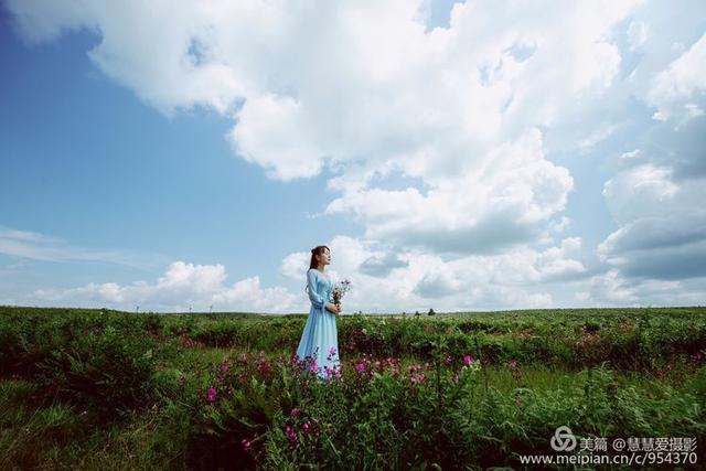 至上励合棉花糖完整歌词，棉花糖歌词（棉花糖的天，棉花糖的蓝）