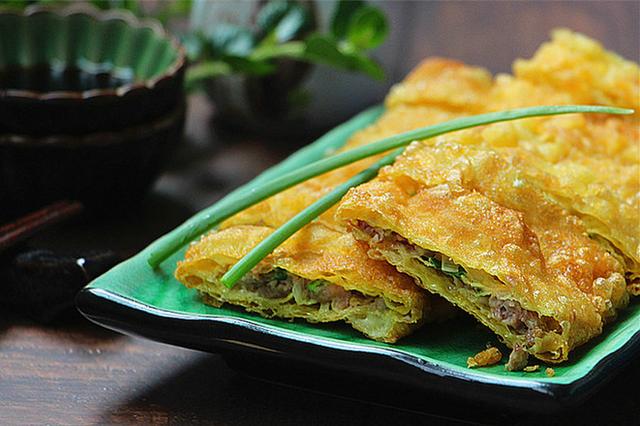 葱花肉的家常做法，葱爆肉的家常做法（能当菜下酒也能当零食解馋）