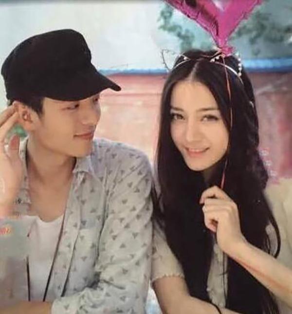 饶雪漫所有小说，饶雪漫所有的小说（当年做过她书模的人都火了）