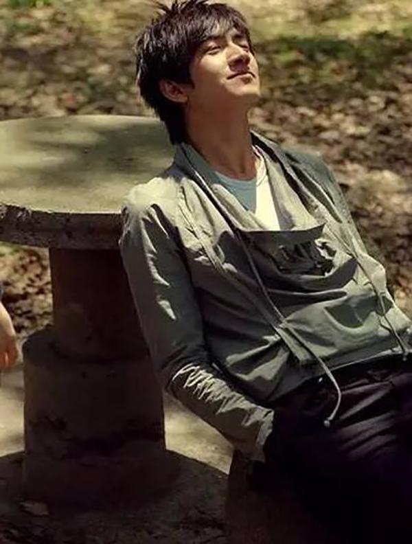 饶雪漫所有小说，饶雪漫所有的小说（当年做过她书模的人都火了）