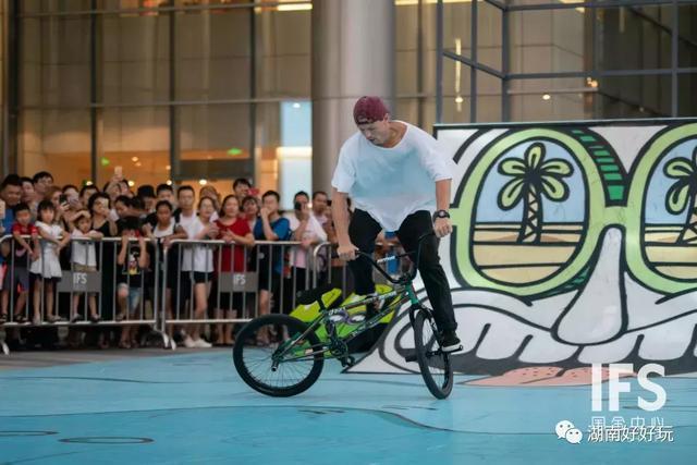 九龙仓为什么选在长沙，长沙九龙仓是谁的（长沙最适合玩耍的6大“网红”地标）