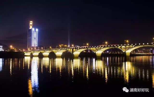 九龙仓为什么选在长沙，长沙九龙仓是谁的（长沙最适合玩耍的6大“网红”地标）