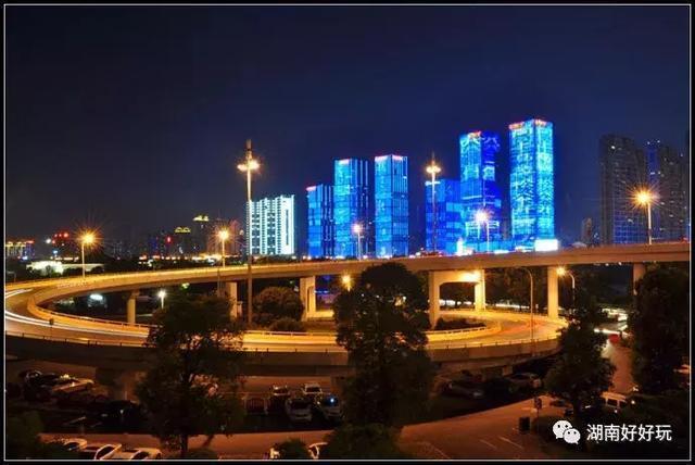 九龙仓为什么选在长沙，长沙九龙仓是谁的（长沙最适合玩耍的6大“网红”地标）