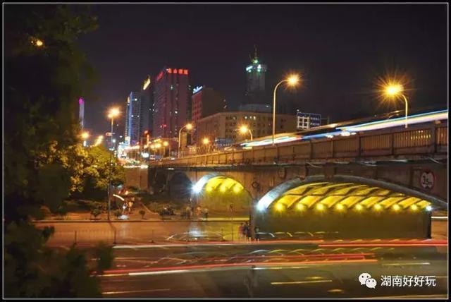 九龙仓为什么选在长沙，长沙九龙仓是谁的（长沙最适合玩耍的6大“网红”地标）