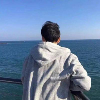 性感图片大全大图高清头像背影男，男生背影头像（微信男生背影头像高清帅气）