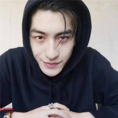 好看的头像 男生 霸气，好看的男头/高冷/霸气/纯情（最新微信帅哥头像高冷霸气嚣张）