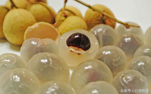 桂圆和龙眼的区别，当下正是这种甜蜜水果熟透的时节（为什么桂圆又叫龙眼呢）