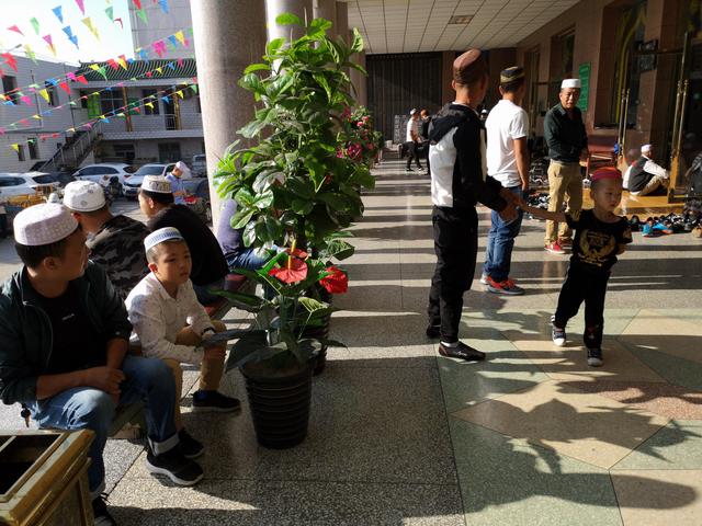 古尔邦节是不是传统节日 古尔邦节的来历，古尔邦节是不是传统节日（银川东关清真寺古尔邦节见闻）