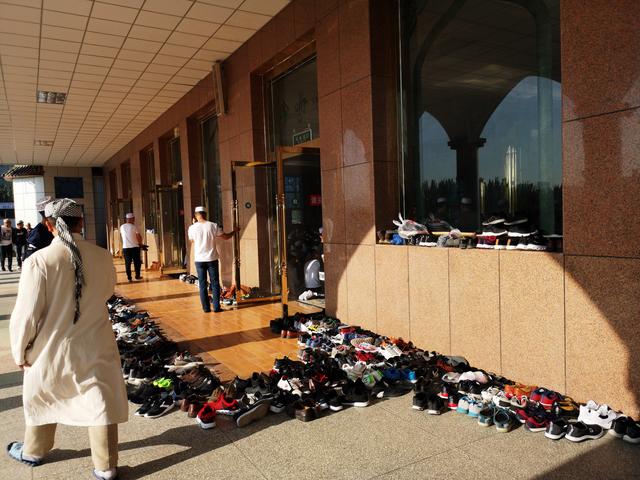 古尔邦节是不是传统节日 古尔邦节的来历，古尔邦节是不是传统节日（银川东关清真寺古尔邦节见闻）