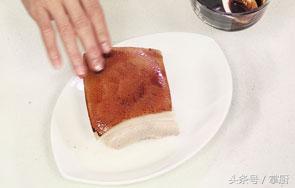 如何制作樱桃肉，樱桃肉的制作过程（就爱这道精致樱桃肉）