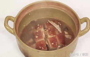 如何制作樱桃肉，樱桃肉的制作过程（就爱这道精致樱桃肉）