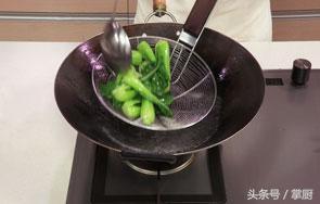 如何制作樱桃肉，樱桃肉的制作过程（就爱这道精致樱桃肉）