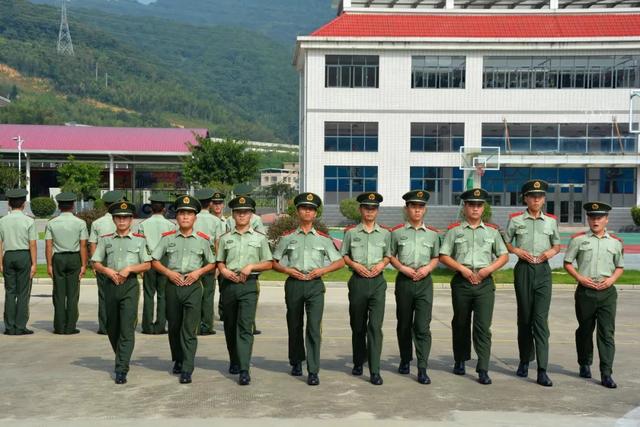 留队申请书范文，见证中队战士们温馨的“家”