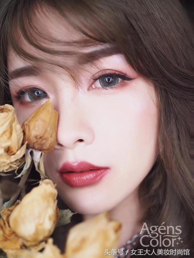 戴美瞳的优点和缺点，戴美瞳和不戴美瞳的对比（平价又好用的美瞳护理推荐）