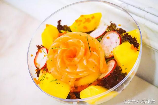 鸡中宝是什么东西，鸡中宝的介绍（顺德出现首部铁板烧快餐车）