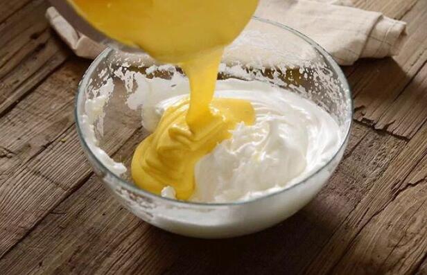 圖片[6]-用電飯煲做蛋糕的方法 口感更細膩 隔壁小孩都饞哭了-起舞食譜網