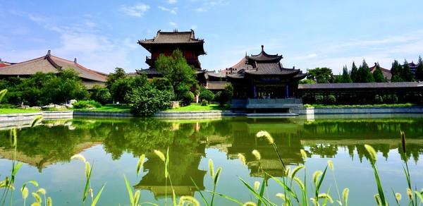 大同市火车站周围街景，大同\u0026八月古都忆平城