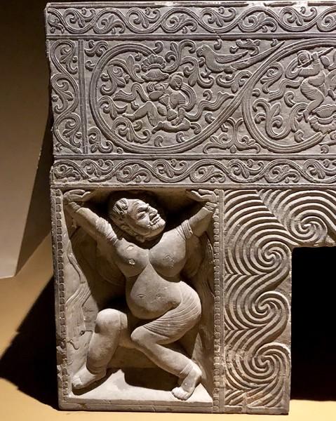 大同市火车站周围街景，大同\u0026八月古都忆平城